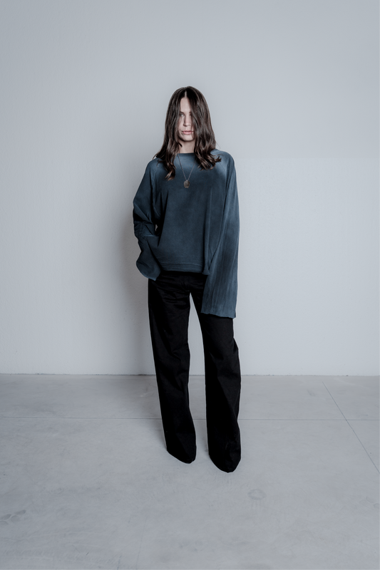 W001 - BLACK DENIM JEANS
