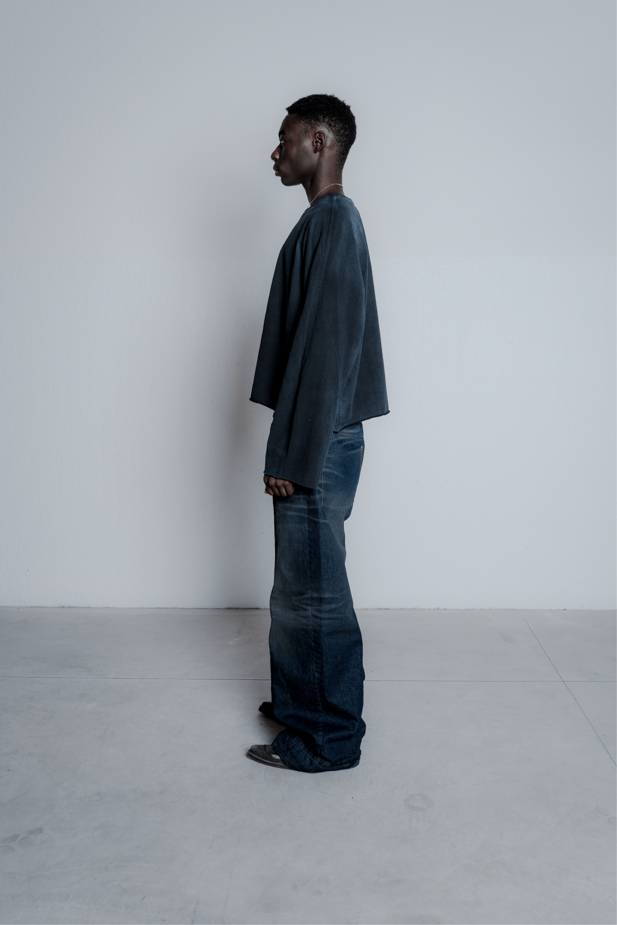 JM002 - BLUE DENIM JEANS