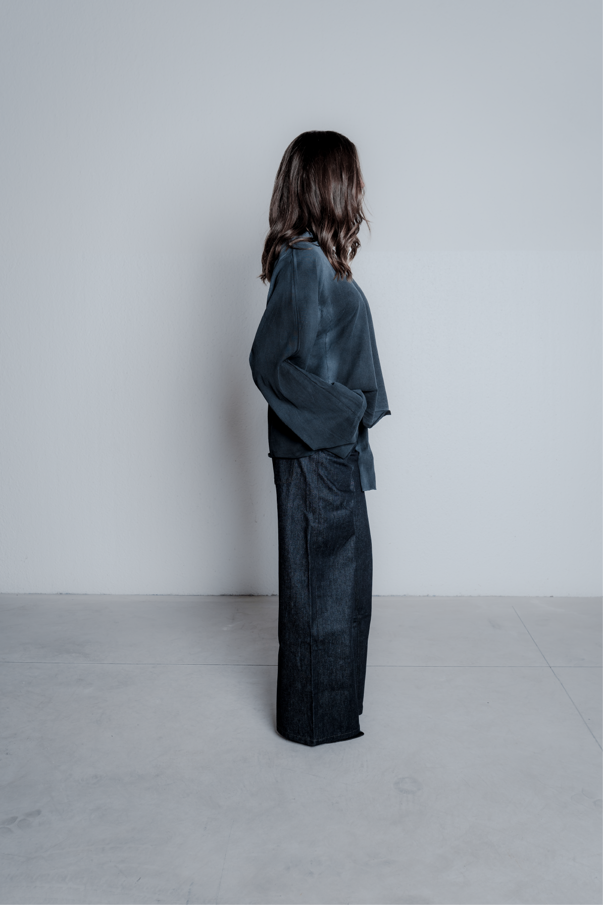 JW002 - BLUE DENIM JEANS