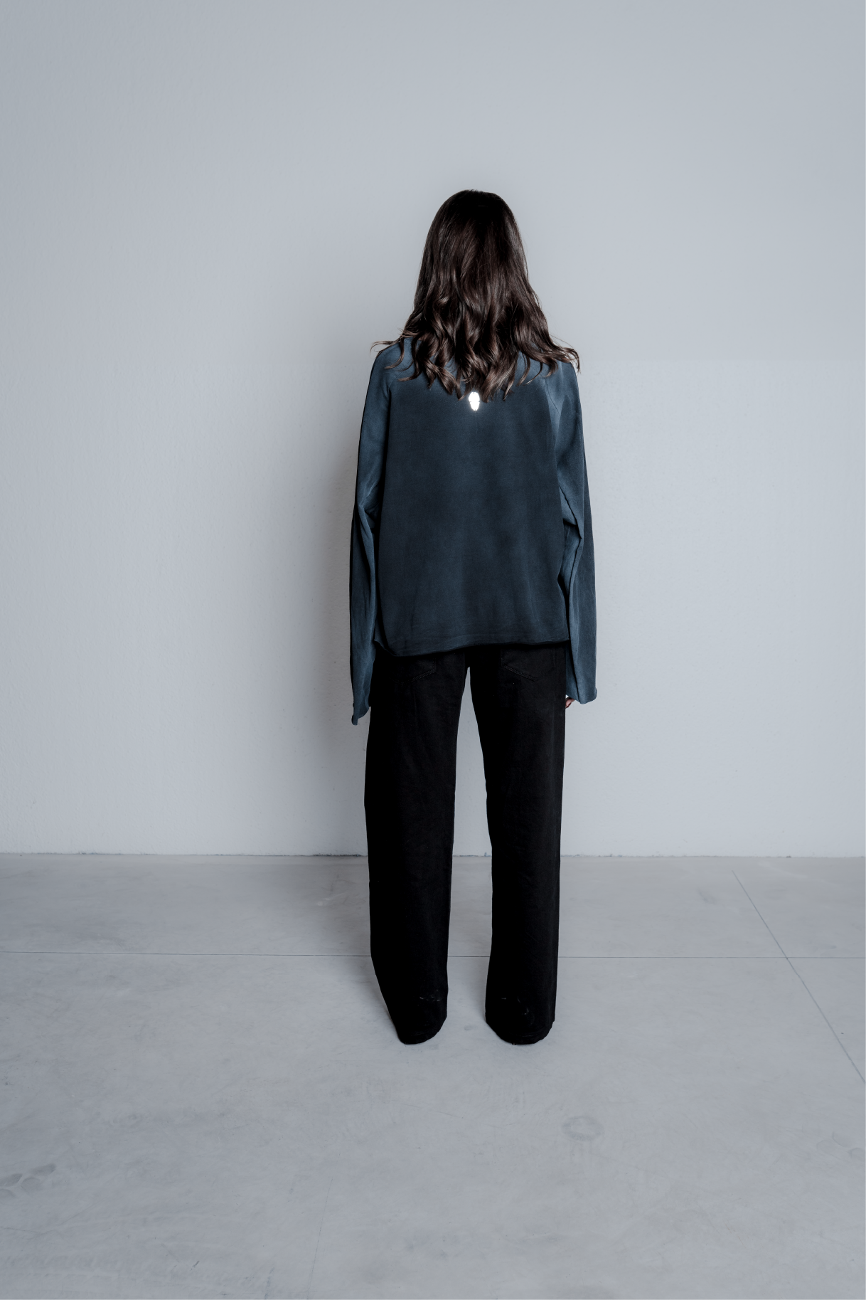 W001 - BLACK DENIM JEANS